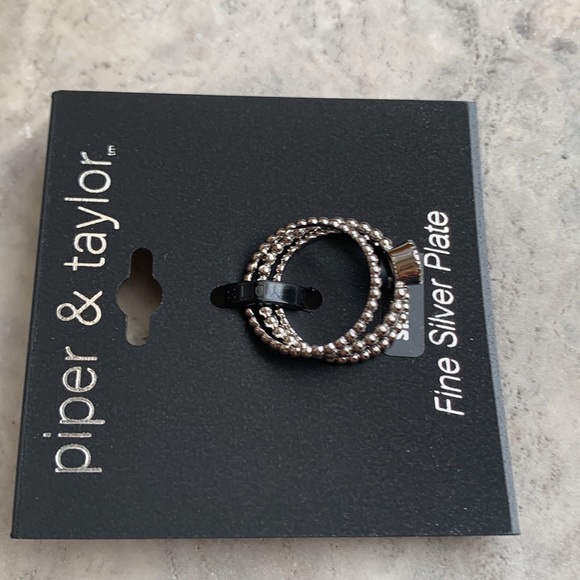 ❤️ NWT Minimalist Ring Trio Silver Plate Rings Piper & Taylor CZ Trio Ri… - Picture 4 of 8